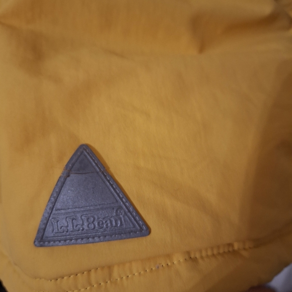 Boys L.L. Bean Winter Coat sz XL 18 - Picture 7 of 8